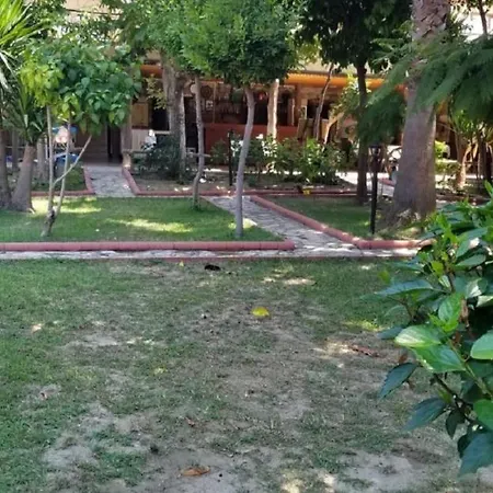 Poseidon מלון סייד