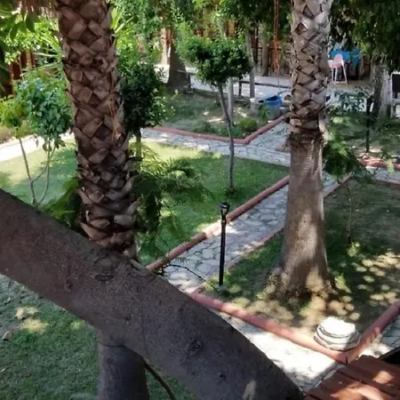 Poseidon Отель 2*